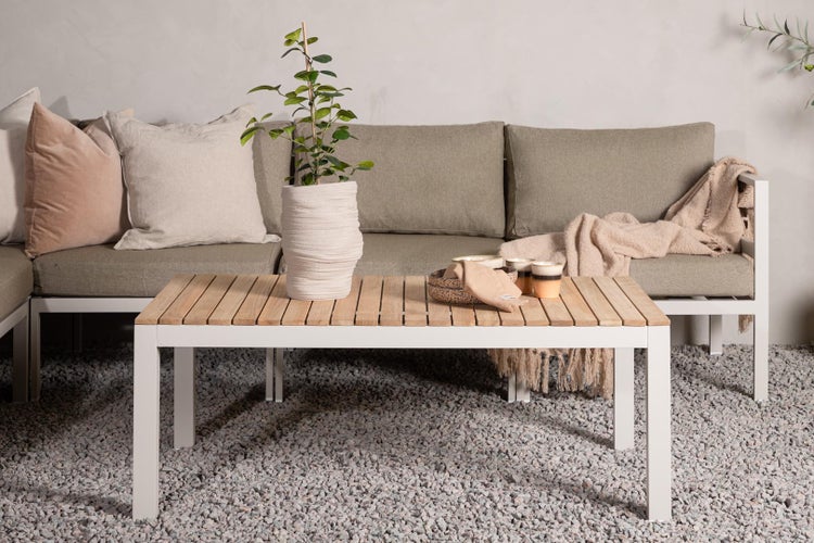Brasilia Couchtisch beige, Teak. 70 X 120 X 45 cm