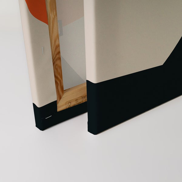 Detailansicht zweier Leinwände mit geometrischen Mustern und Holzrahmen