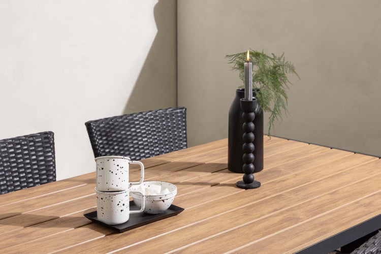 Break Gartenset Tisch 90x150cm natur, 4 Stühle Malina schwarz.