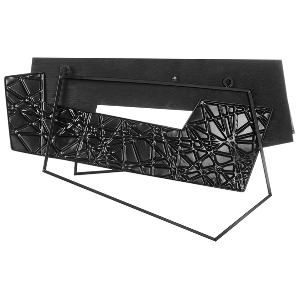 Dekorative Wandgarderobe mit geometrischem Muster