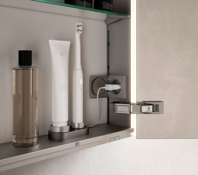 KEUCO Royal Mia Aufputz-LED-Spiegelschrank 120cm, 3 Türen, Seiten verspiegelt
