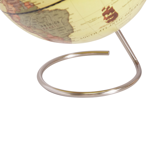 Tapetenrolle mit Blumenmuster