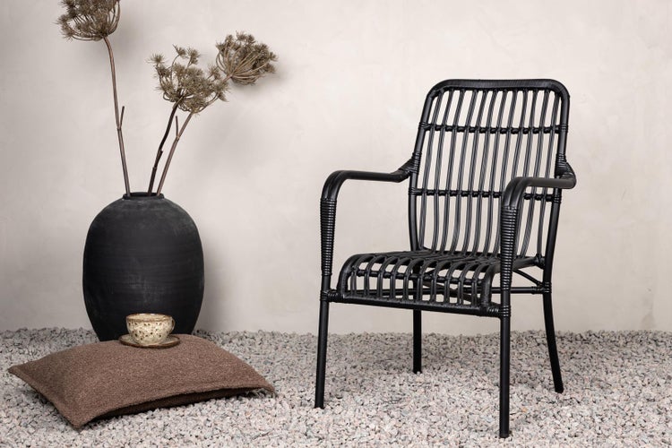 Rizal Sessel stapelbar schwarz. 57 X 64 X 90 cm