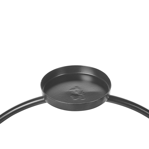 Detailansicht eines Teelichthalters aus Metall