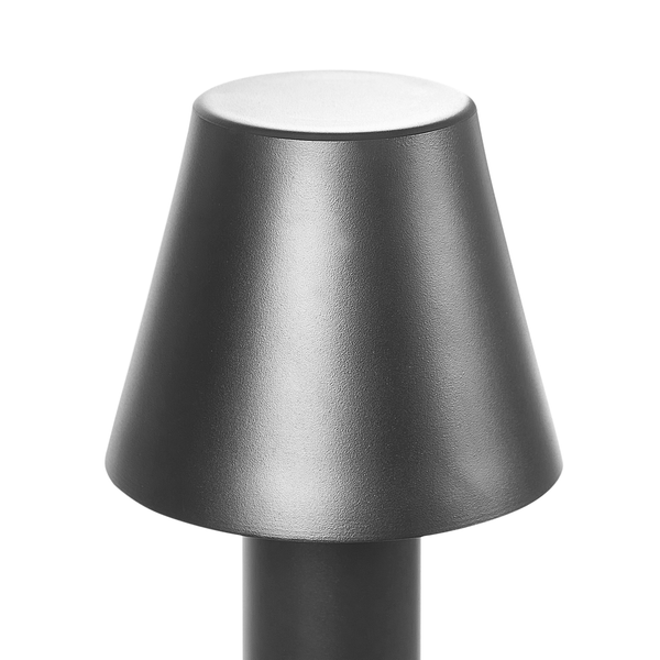 Lampenkopf einer modernen Außenleuchte oder Tischleuchte aus Metall.