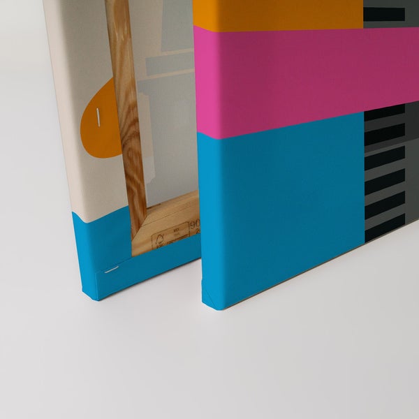 Detailansicht zweier Leinwandbilder mit geometrischen Mustern und Holzrahmen