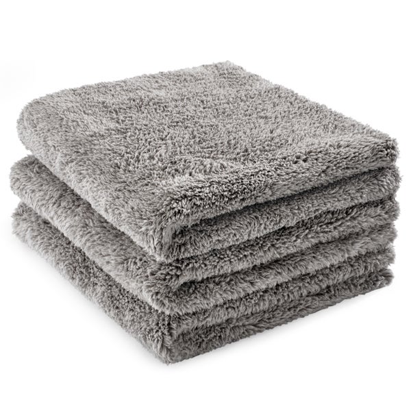 Stapel grauer Mikrofasertücher