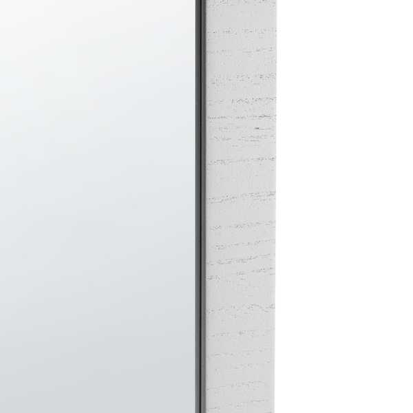 Detailansicht eines Spiegels mit Holzrahmen