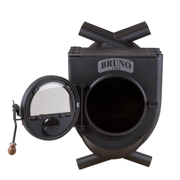 Bruno Pyro Warmluftofen mit offener Brennraumtür, Stahlkonstruktion zur effizienten Raumheizung.