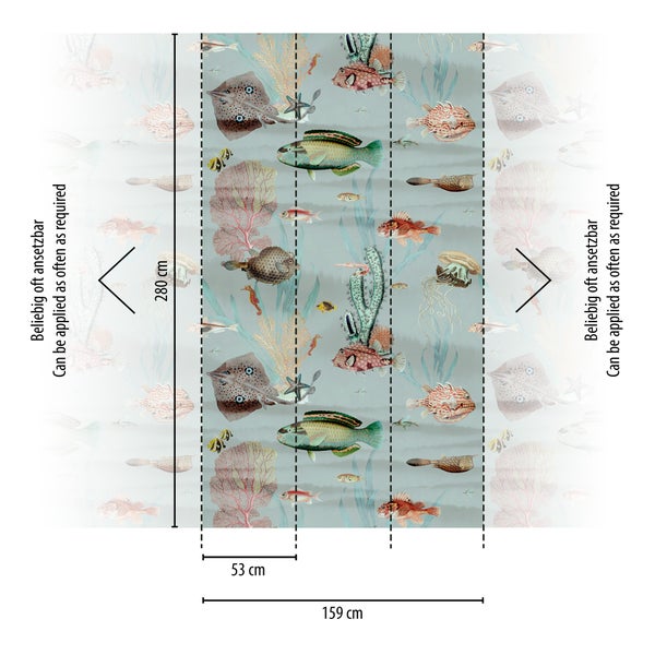 Unterwasser-Fototapete mit Illustrationen von Fischen, Rochen, Quallen und Korallen. Maße: 280 Zentimeter Höhe, 159 Zentimeter Breite.