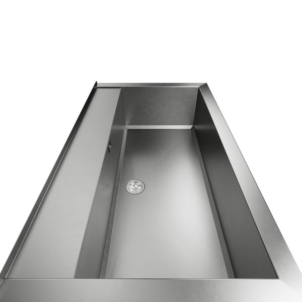 Edelstahlspülbecken mit Abfluss