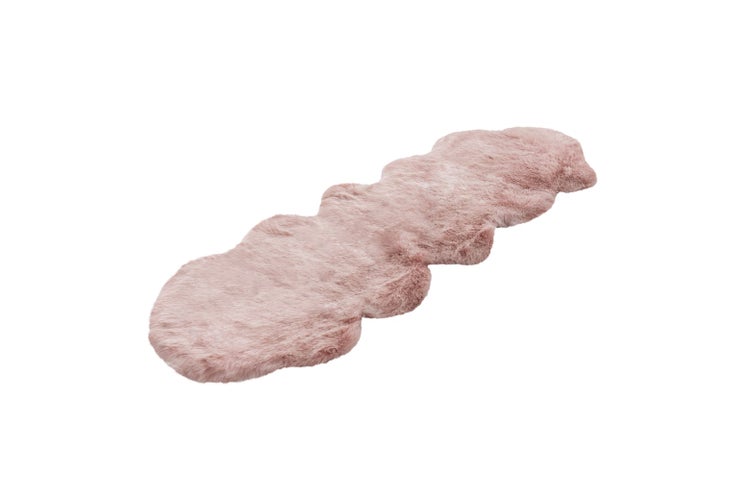 Länglicher Kunstfell-Teppich in Rosa, weiche Schaffell-Imitation.