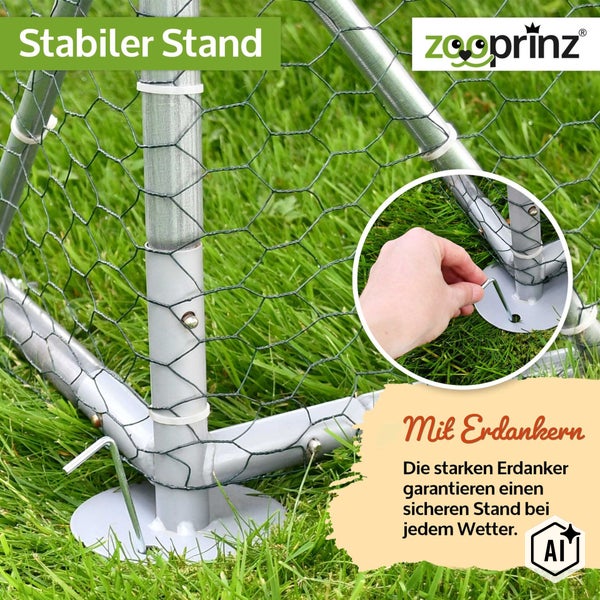 Gehege mit Erdankern für stabilen Stand auf Gras