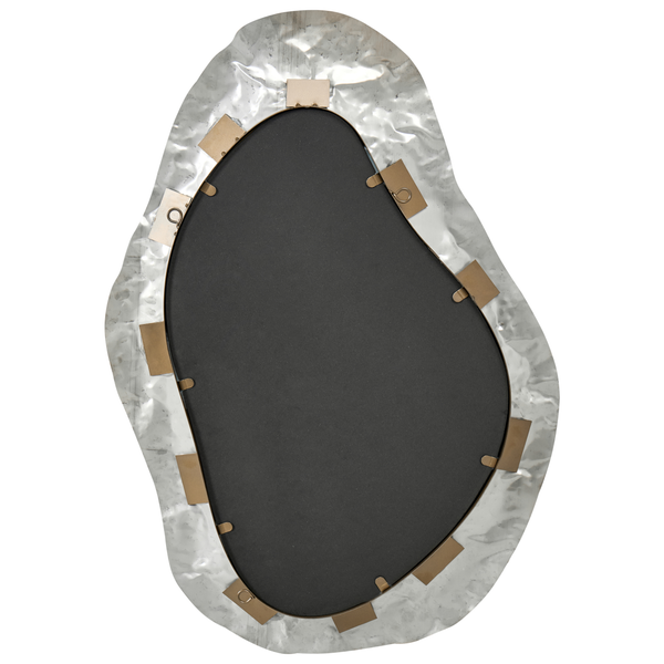 Rückseite eines Spiegels mit silberfarbenem Rahmen