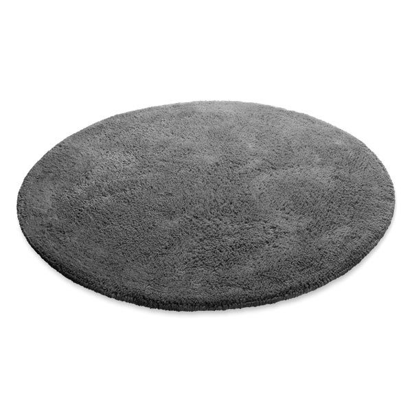 Symbol für Eignung bei Fußbodenheizung auf einer hochflorigen Badematte mit einer Frosch Illustration.