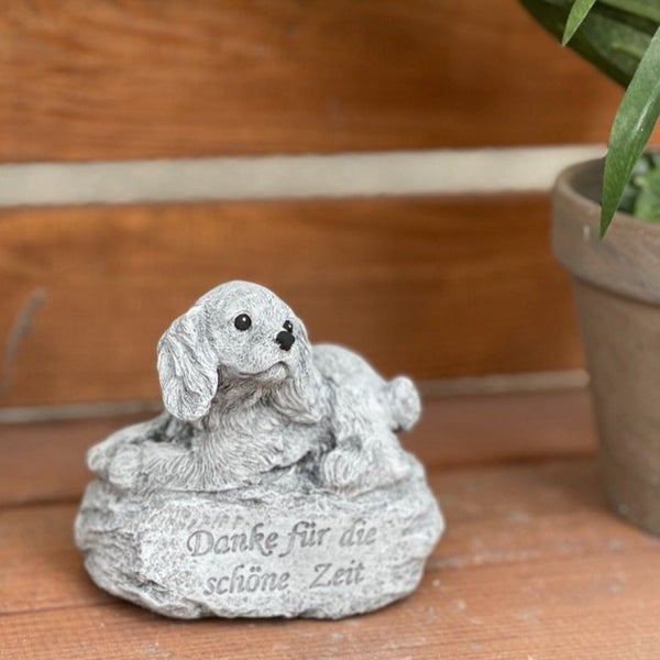Grabschmuck Hundefigur mit Inschrift Danke für die schöne Zeit aus wetterfestem Kunststein für den Garten oder Friedhof