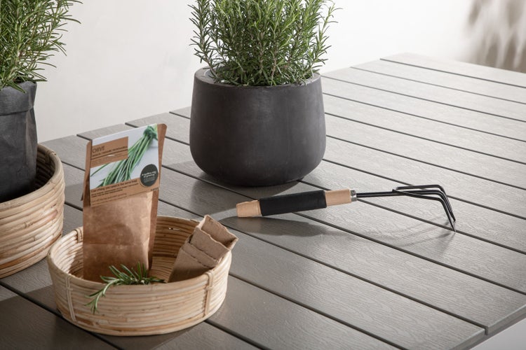 Esstischgarnitur mit Tisch und Stühlen für den Außenbereich