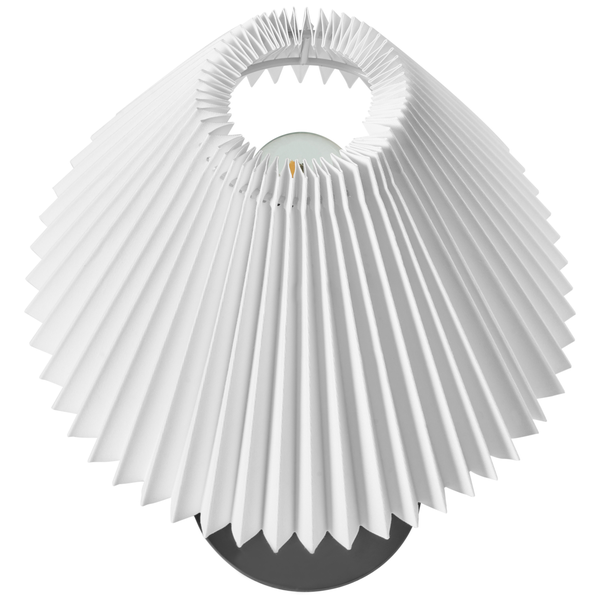 Tischleuchte mit plissiertem Lampenschirm