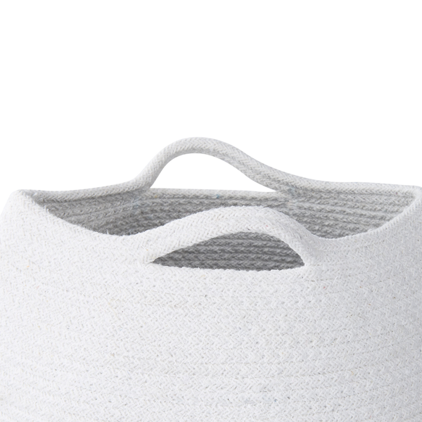 Korb aus Stoff mit Griff