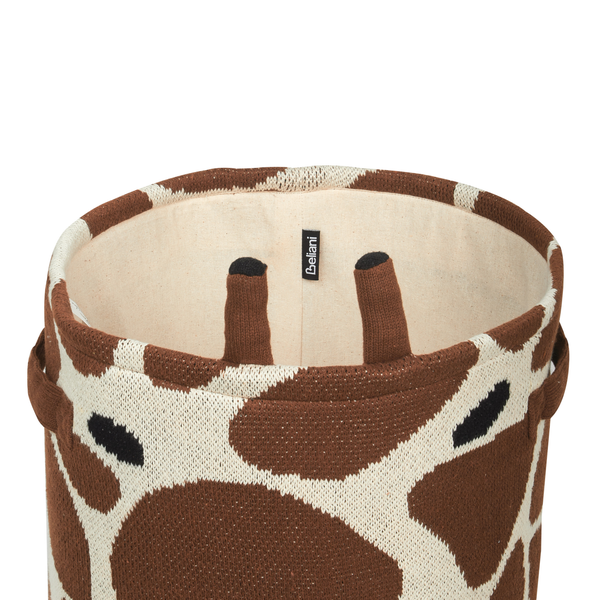 Dekorativer Wäschekorb mit Giraffenmuster