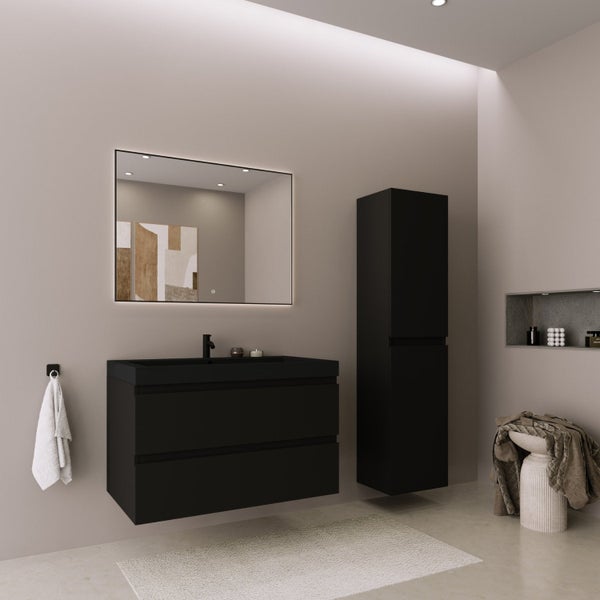 Modernes Badezimmer mit schwarzem Waschtischunterschrank, integriertem Waschbecken, Hochschrank und beleuchtetem Spiegel.