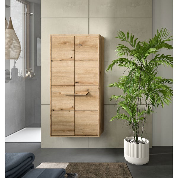 Deckenspot mit konischem Lampenschirm
