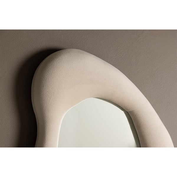 Louisville Spiegel 49x70 cm beige. 49 X 8 X 70 cm