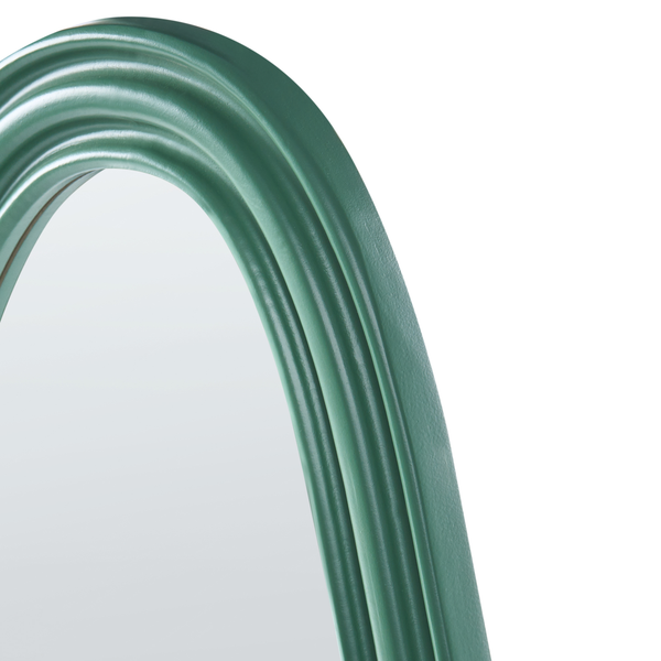 Grünes PVC-Profil für den Innenausbau