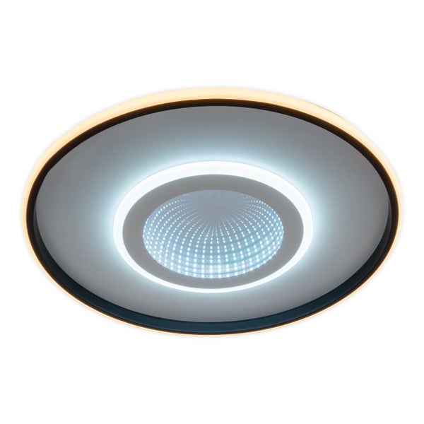 Hängeleuchte mit Metallschirm