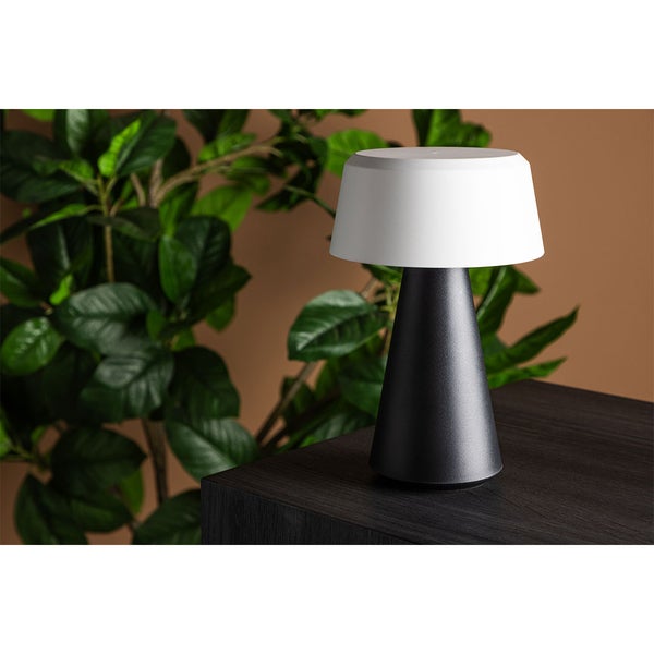 Statford Tischlampe für außen schwarz. 15 X 15 X 23 cm