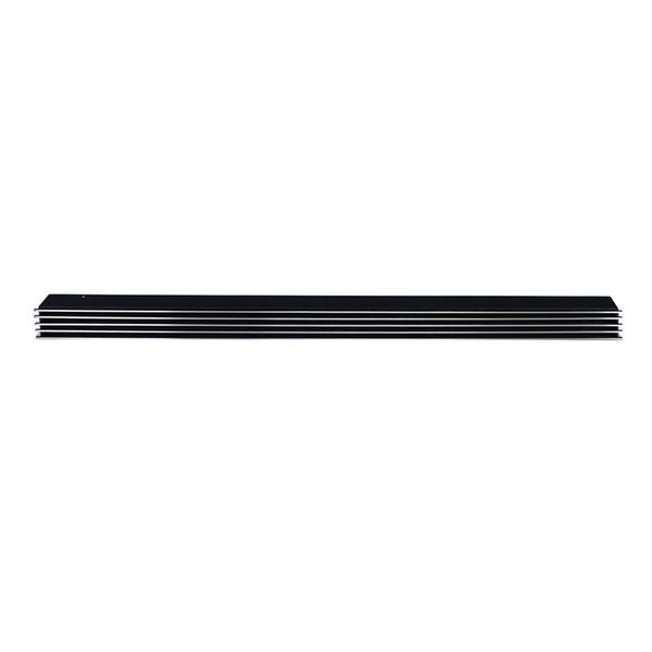 Flaches, langgestrecktes LED Lichtleisten Profil aus Aluminium mit Kühlrippenstruktur