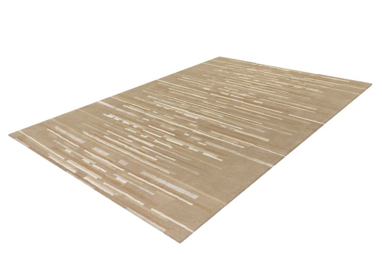 Moderner rechteckiger Teppich mit abstraktem Linienmuster in Beige und Creme.