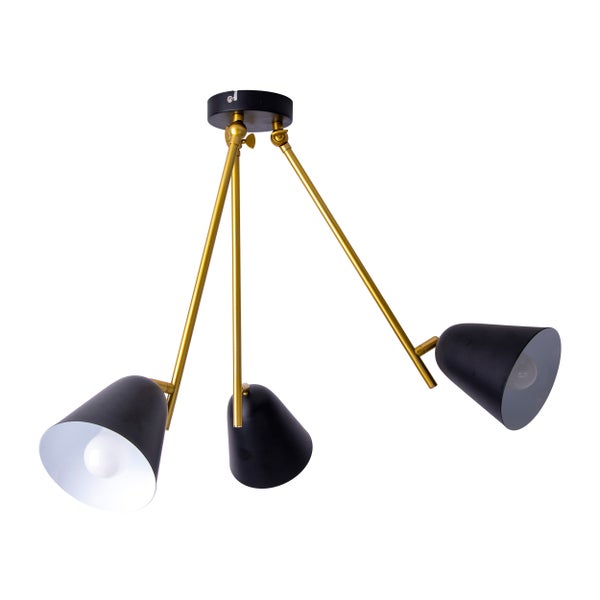Deckenleuchte mit drei schwarzen Lampenschirmen