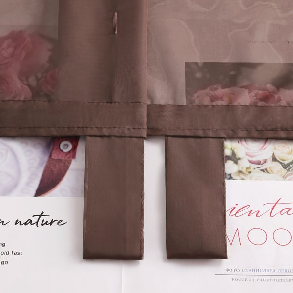 Dekoschals mit Schlaufenaufhängung und Blumendesign