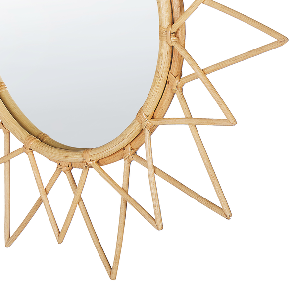 Runder Spiegel mit Rahmen aus Rattan in Sonnenform