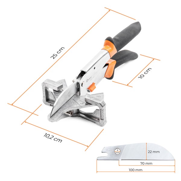 Gehrungsschere mit Winkelführung und Ersatzklinge mit Maßangaben in Zentimeter und Millimeter.