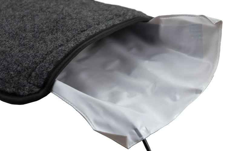 Wärmflasche mit Bezug aus Filz