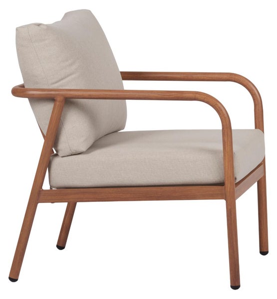 Garten-Loungesessel mit Holzgestell und beigefarbenen Polstern.