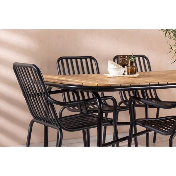 Gartentisch mit Stühlen aus Metall und Holz