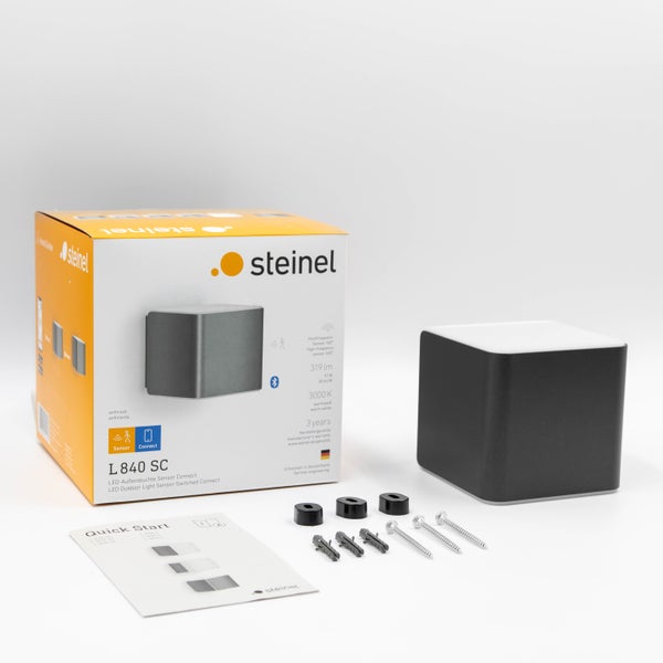 Steinel LED Außenleuchte L 840 SC mit Sensor, Montagematerial und Anleitung
