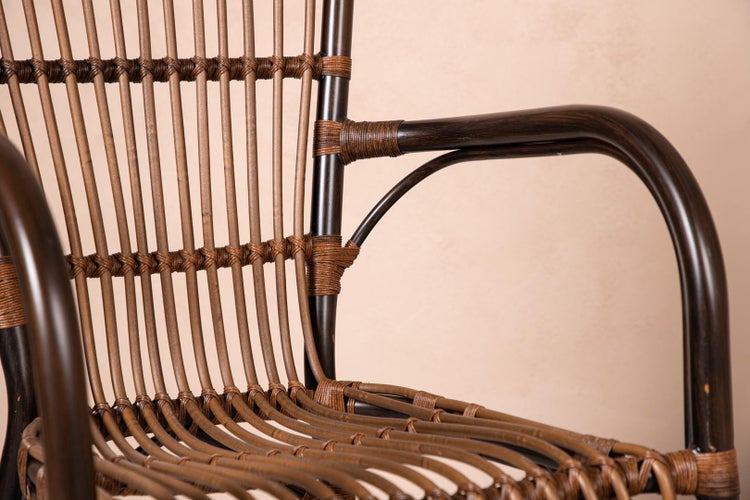 Detailansicht eines Rattan-Sessels