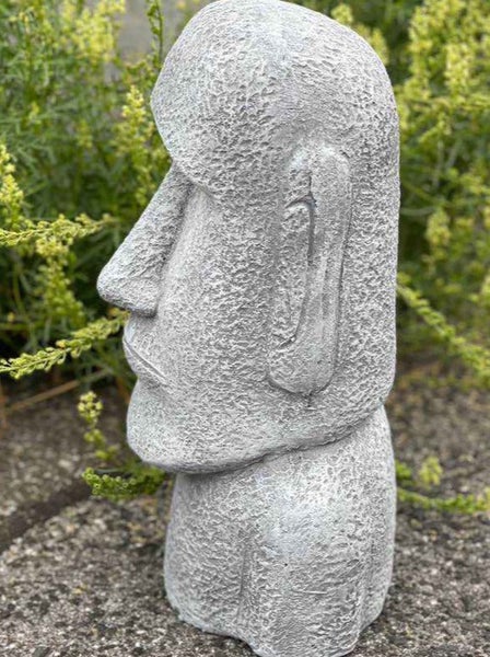Gartenfigur Moai Kopf aus Stein für den Außenbereich