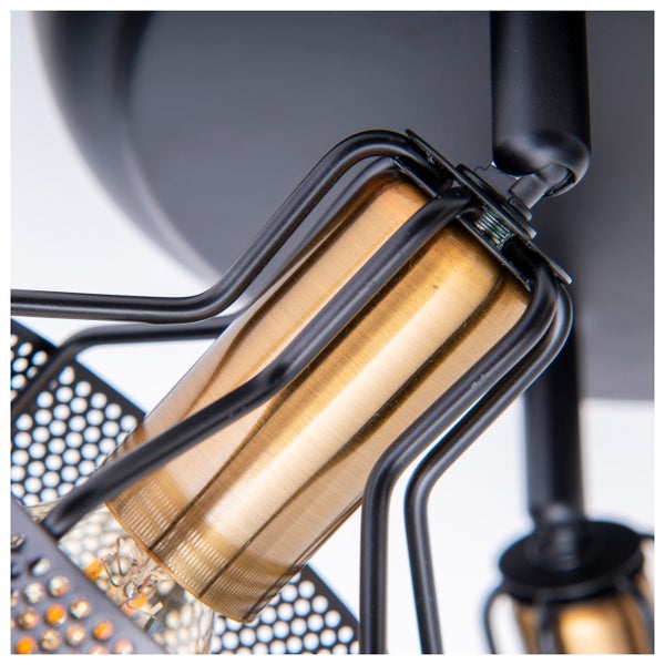 Detailaufnahme einer Deckenleuchte mit Metallelementen