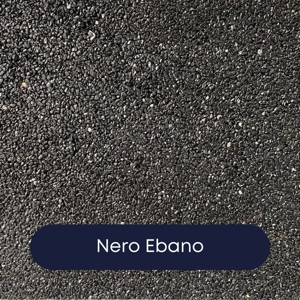 Ziersplitt Nero Ebano, kleine dunkle Natursteine für Garten und Gestaltung.