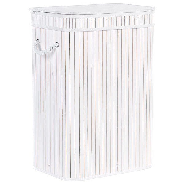 Wäschekorb aus Bambus in Weiß mit Deckel und Seilgriffen.