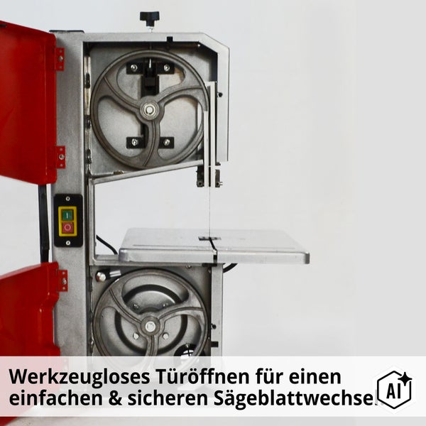 Bandsäge mit geöffnetem Gehäuse für den werkzeuglosen Sägeblattwechsel
