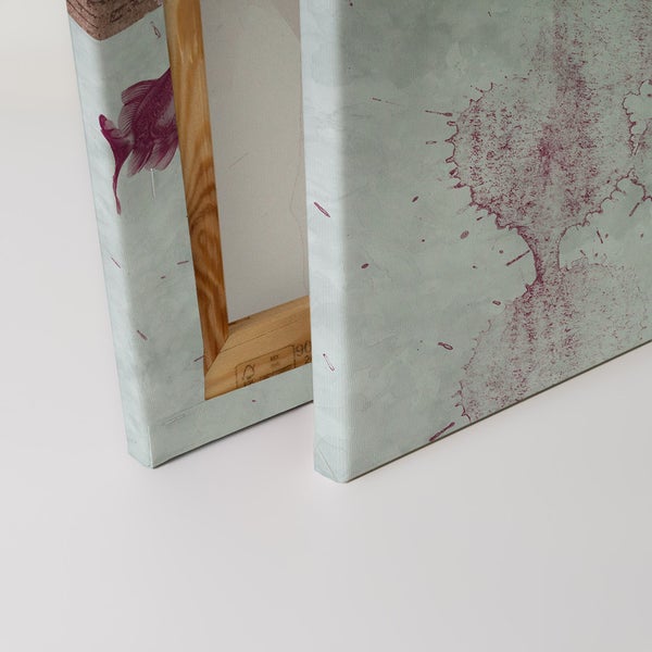 Detailansicht zweier Leinwandbilder mit abstrakten Motiven und Holzrahmen.