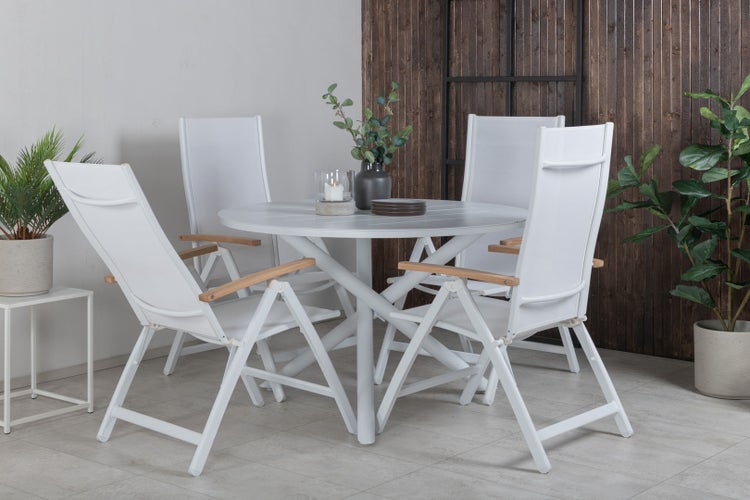 Gartensessel aus Holz und Stoff