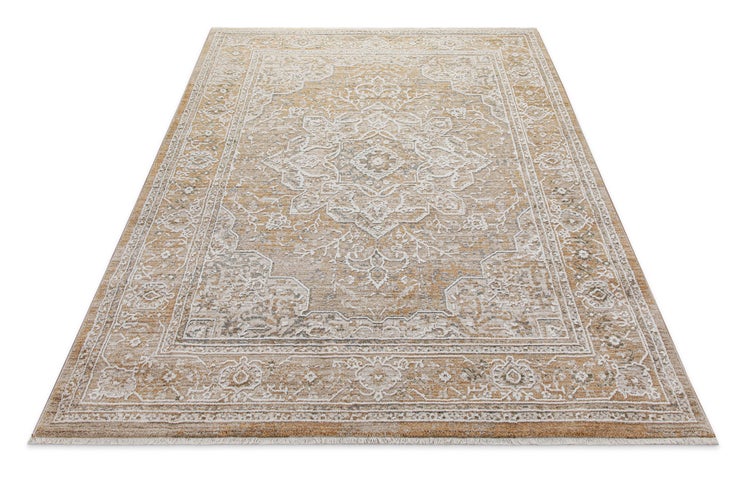 Rechteckiger Teppich mit Fransen und klassischem Medaillon-Muster in Beige und Braun.