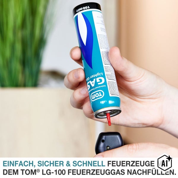 Eine Hand hält eine Dose Tom Universal Feuerzeuggas zum Nachfüllen eines Feuerzeugs mit roter Düse.